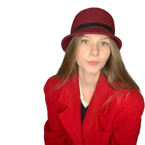 Bucket / Cloche Hat with Vintage vibes in burgundy. New! - Picture 4 of 9